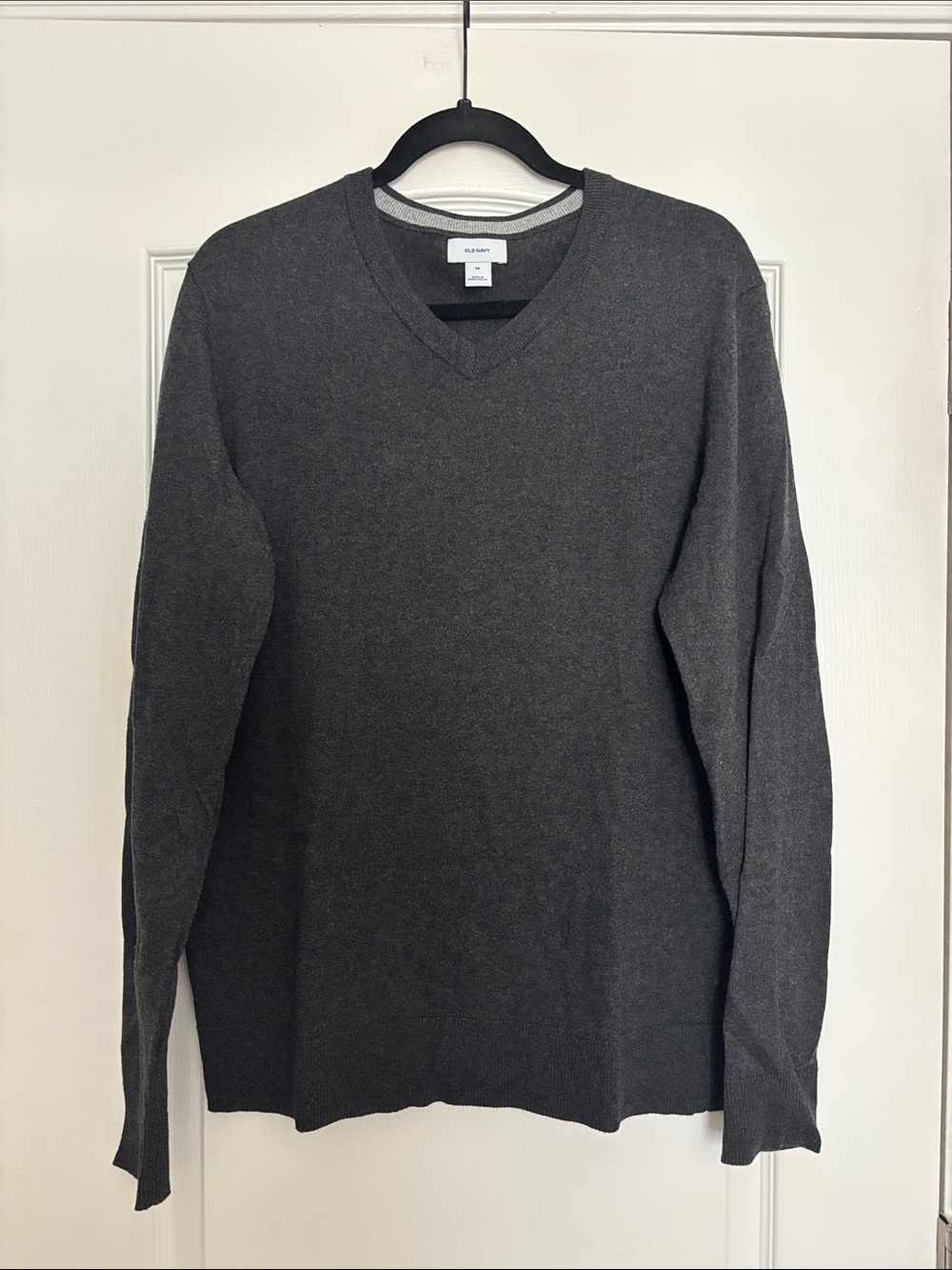 Club Monaco Men's Dark Charcoal V-Neck Sweater